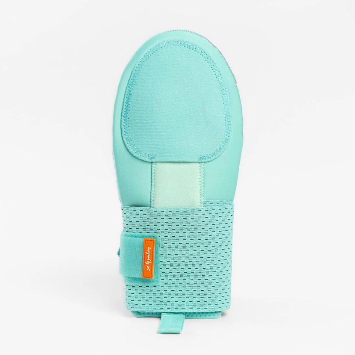 Miami Ice Sliding Mitt
