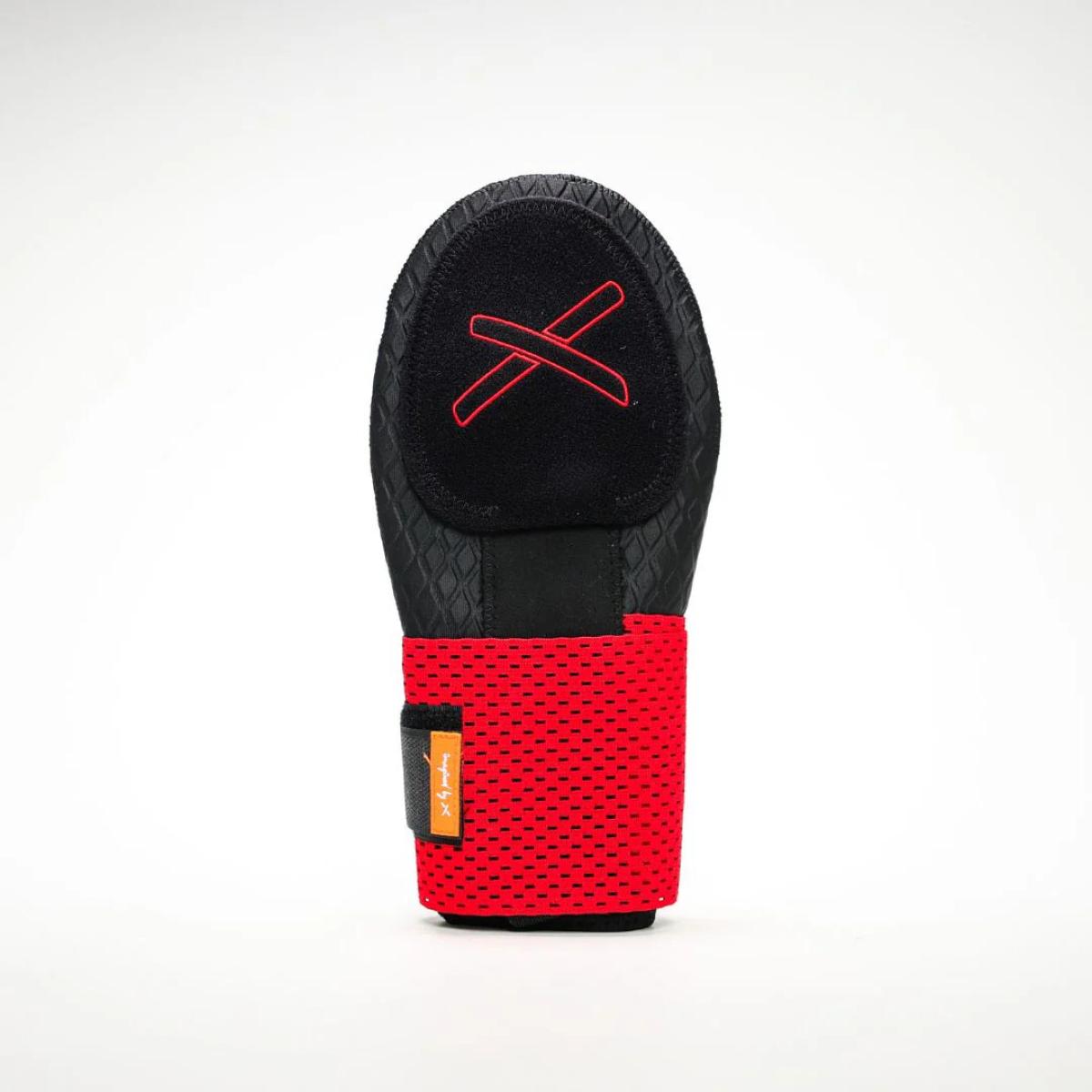 Black Cherry Sliding Mitt
